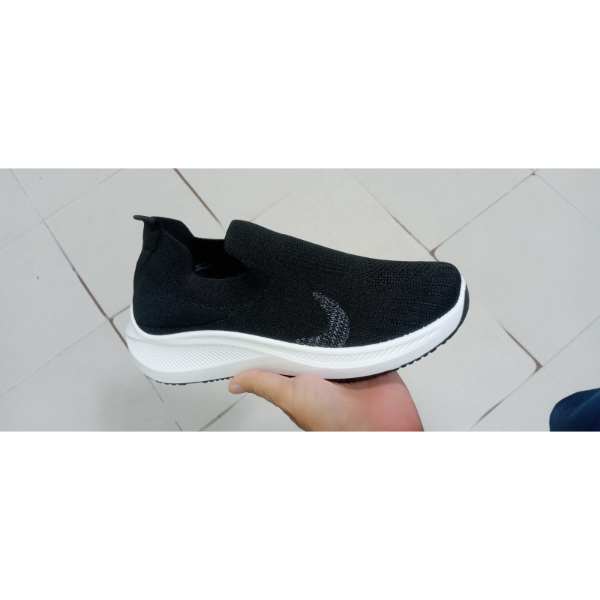 Buy Best Quality IMPORTED Full Black Casual Fashion Men Shoes Cho9 at cheap Price by shopse.pk in Pakistan 11