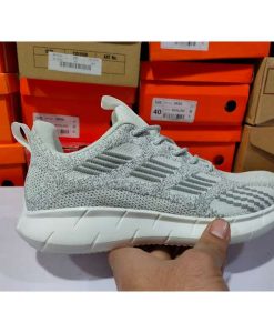 Buy Best Quality IMPORTED Fashion White Running shoes sld09 for men Breathable Sports Sneakers Pakistan at Most Affordable Price by shopse.pk in Pakistan (1)