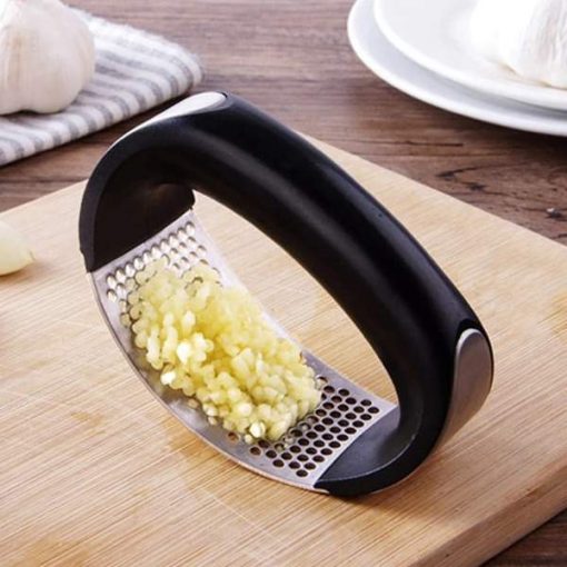 Buy New Garlic Press, Food Grade Stainless Steel Ginger Crusher, Garlic Rocker with Silicone Roller Peeler online in pakistan (1)